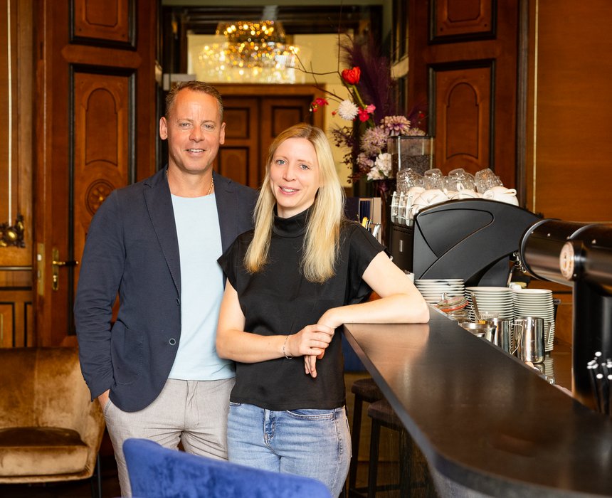 Der Inhaber Gernot und die Geschäftsleitung Steffi